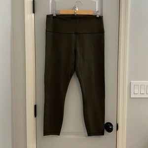 Lululemon Wunder Train Leggings 25” Size 14 Dark Olive Green Like New